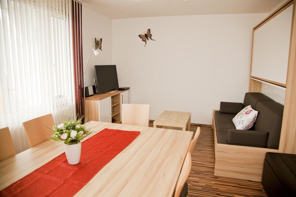 Easyapartments Central Зальцбург Номер фото